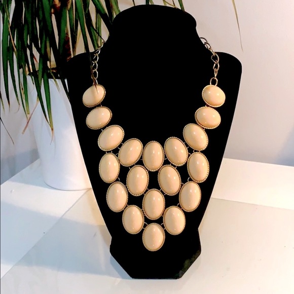 Rose Cloud Necklace 🍨 - Picture 1 of 2